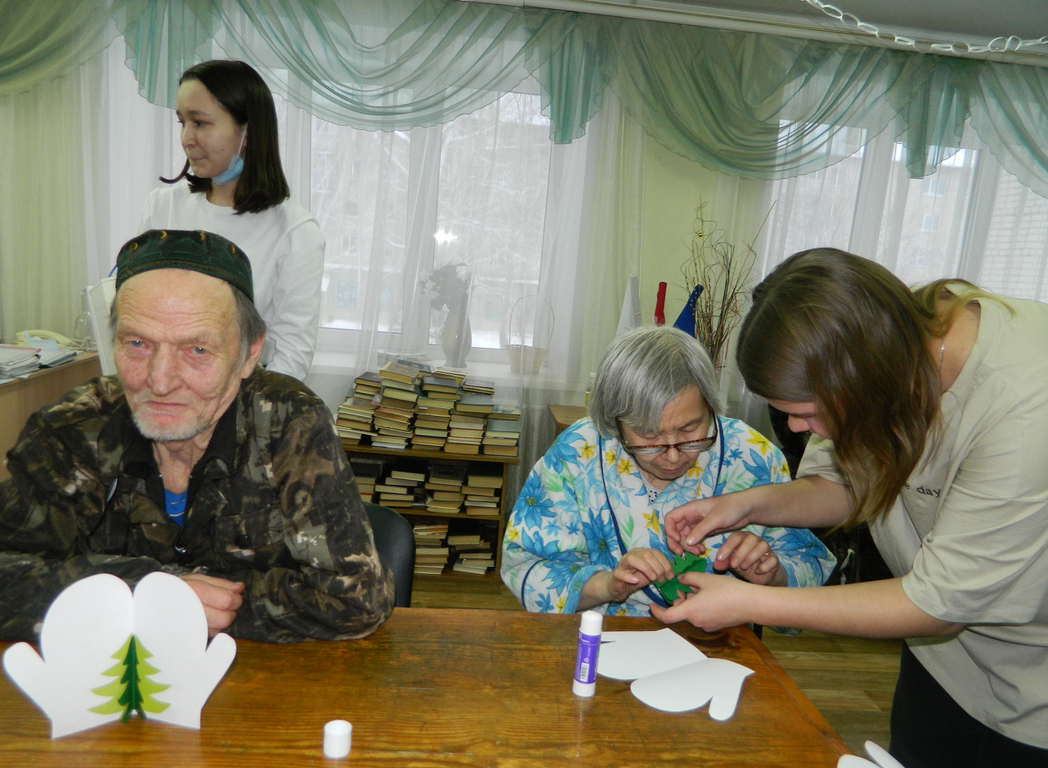 Новогодний подарок от студентов колледжа